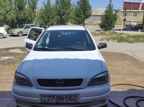 Opel Astra 2005