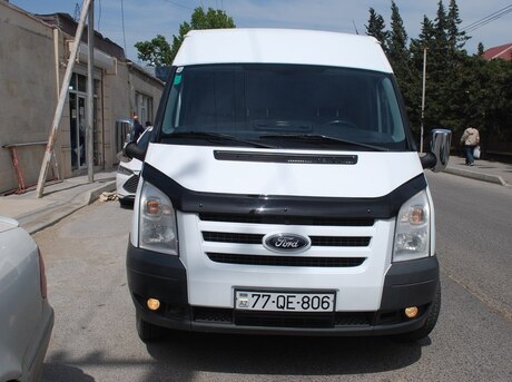 Ford Transit 2010