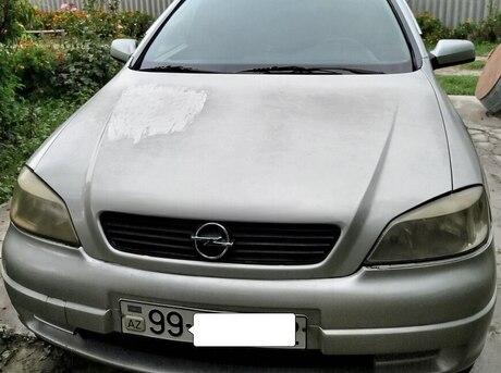 Opel Astra 2000