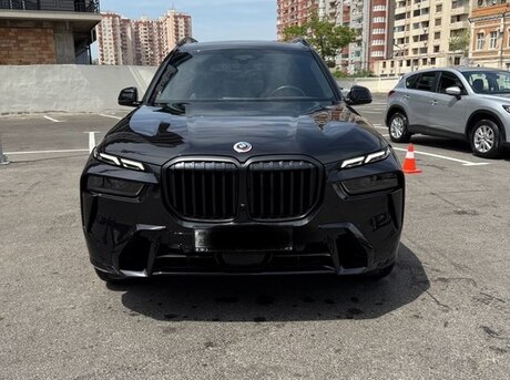 BMW X7 2022