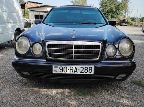 Mercedes E 220 d 1998
