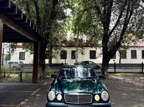 Mercedes E 240 1998