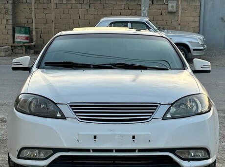 Daewoo Gentra 2014