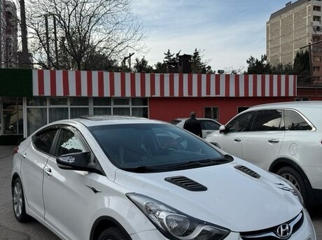 Hyundai Elantra 2013