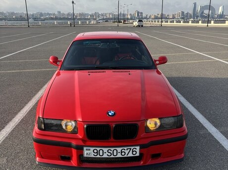 BMW 323 1997