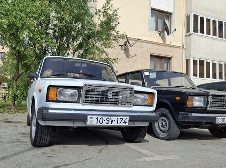 LADA (VAZ) 2107 1986