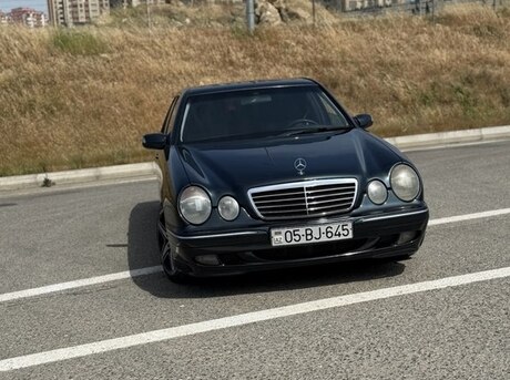 Mercedes E 270 2001