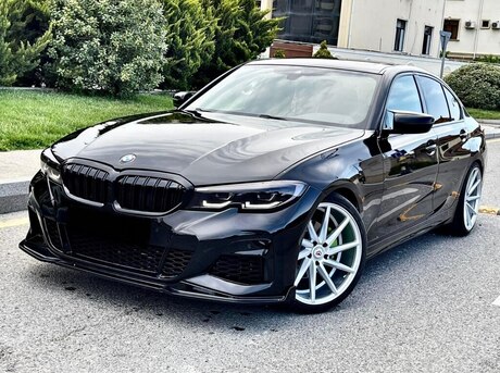 BMW 330 2019