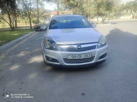 Opel Astra 2007