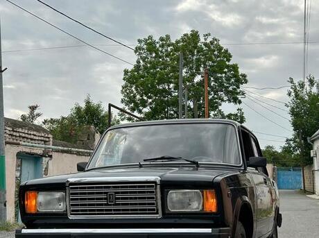 LADA (VAZ) 2107 2010