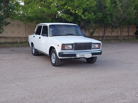 LADA (VAZ) 2107 2001
