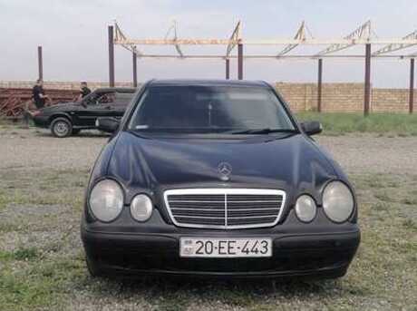Mercedes E 220 d 2000