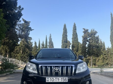 Toyota Land Cruiser Prado 2012