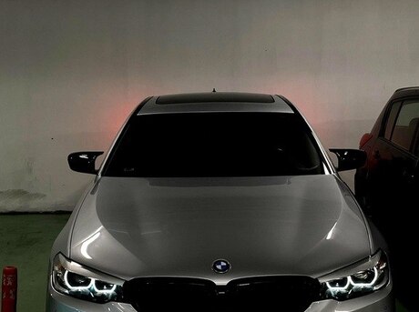 BMW 530 2019