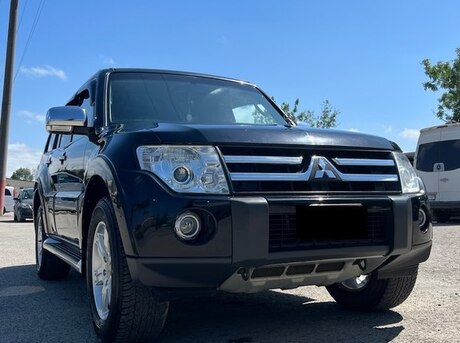Mitsubishi Pajero 2007