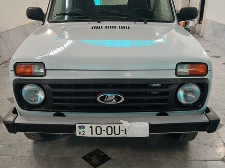 LADA (VAZ) Niva 1987