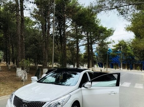 Hyundai Grandeur 2013