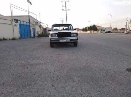 LADA (VAZ) 2107 2005