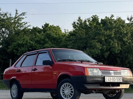 LADA (VAZ) 21099 1995