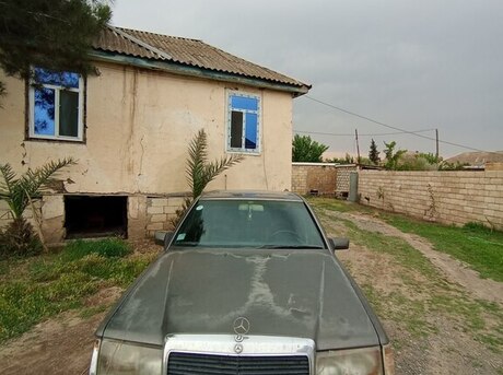 Mercedes E 220 d 1990