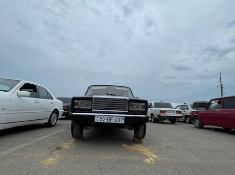 LADA (VAZ) 2107 2004