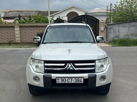 Mitsubishi Pajero 2008