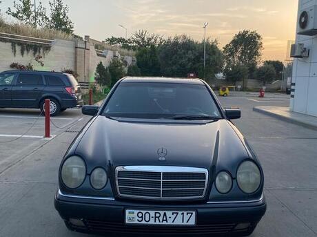 Mercedes E 240 1998