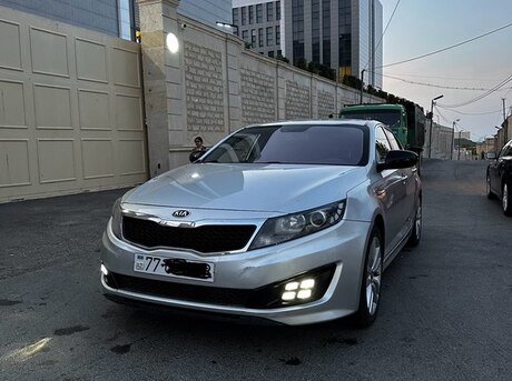 Kia K5 2010