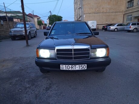 Mercedes 190 1992