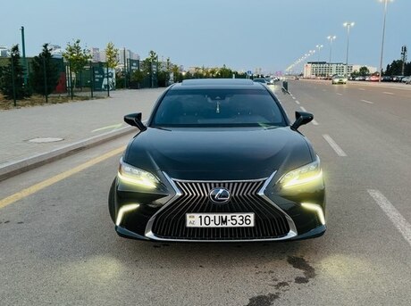 Lexus ES 300h 2020