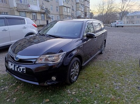 Toyota Corolla Fielder 2014
