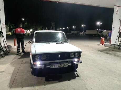 LADA (VAZ) 2106 1980