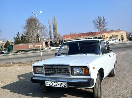 LADA (VAZ) 2107 2011