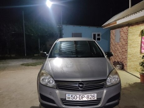 Opel Astra 2007