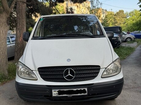 Mercedes Vito 115 2010