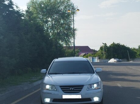 Hyundai Sonata 2009