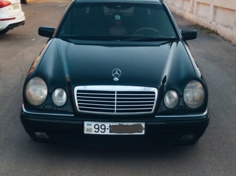 Mercedes E 230 1996