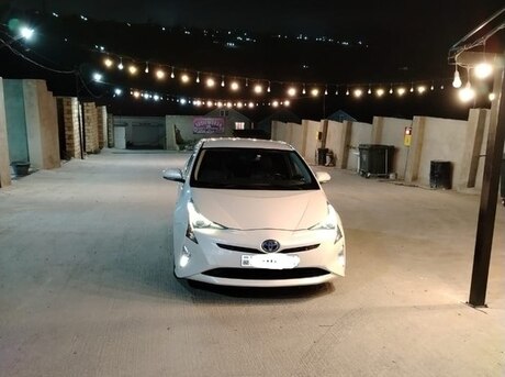 Toyota Prius 2017