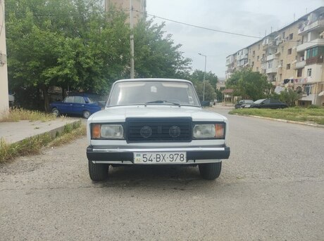 LADA (VAZ) 2107 2003