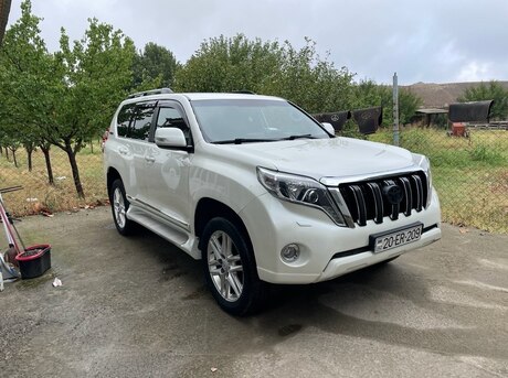 Toyota Land Cruiser Prado 2012