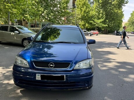 Opel Astra 2004