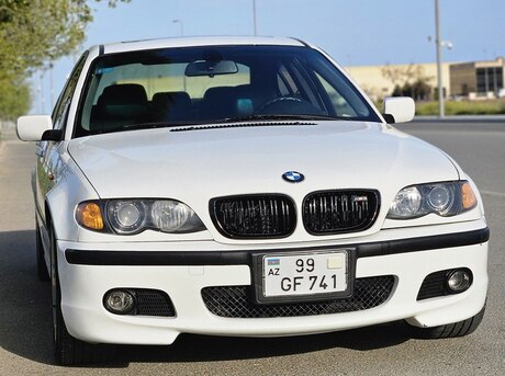 BMW 325 2004