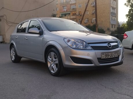 Opel Astra 2009