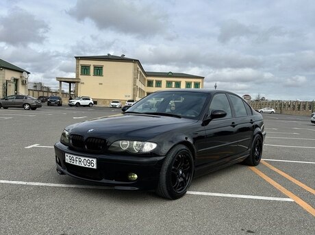 BMW 320 2004