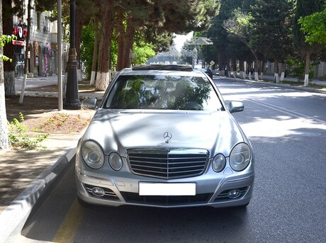 Mercedes E 220 d 2002