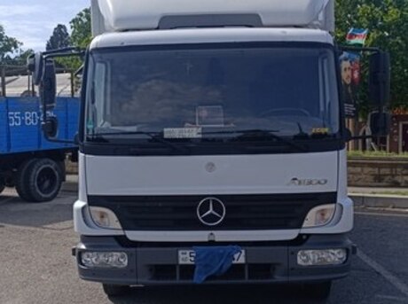 Mercedes Atego 818 2007