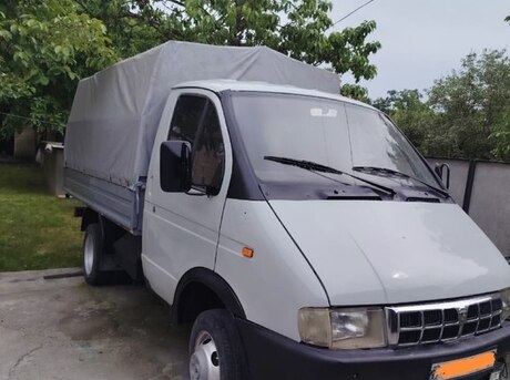 GAZ 33021 1998