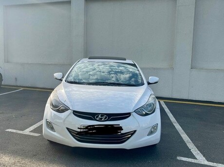 Hyundai Elantra 2011