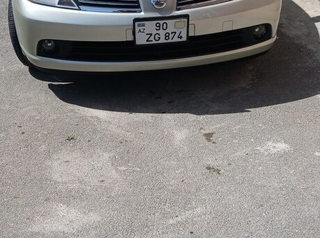 Nissan Tiida 2006