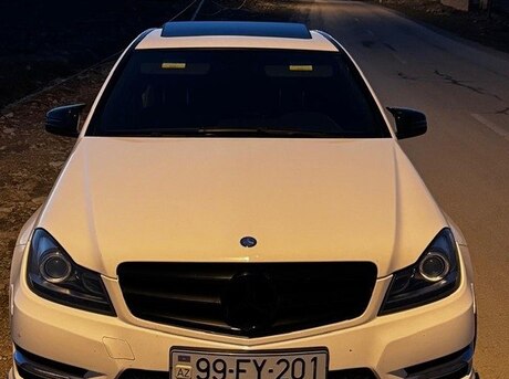 Mercedes C 250 2012